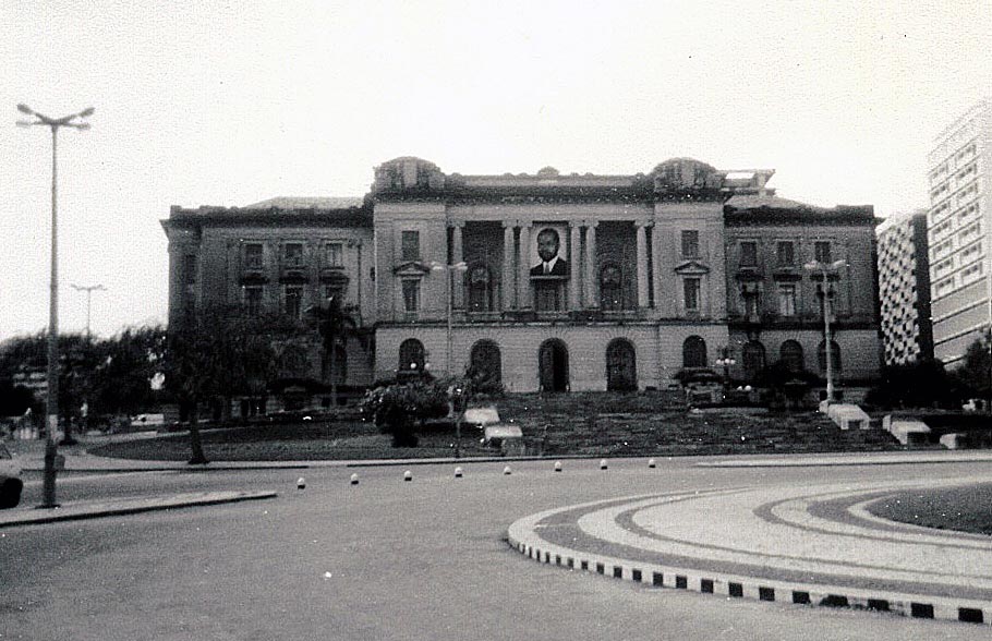 Photo in Maputo with Samora Machel banner